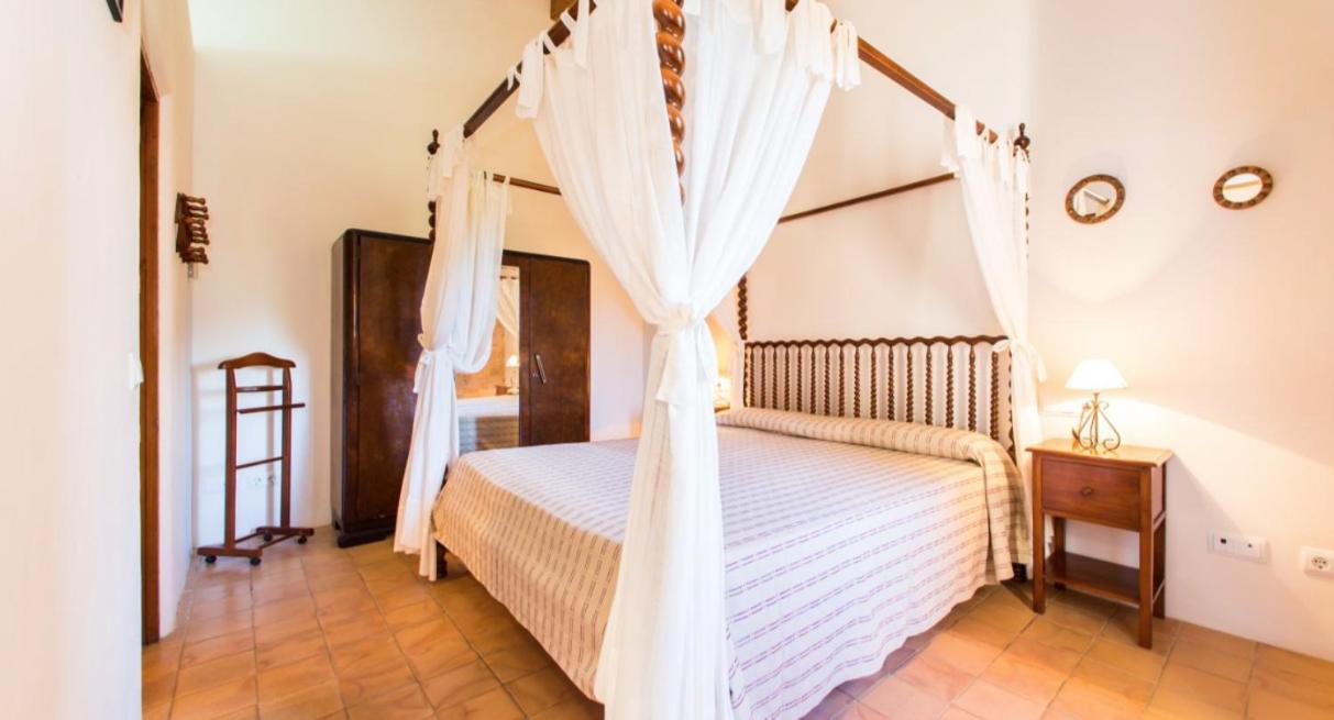 Finca Hotel Ses Cases Noves Sant Llorenc Des Cardassar Exterior photo
