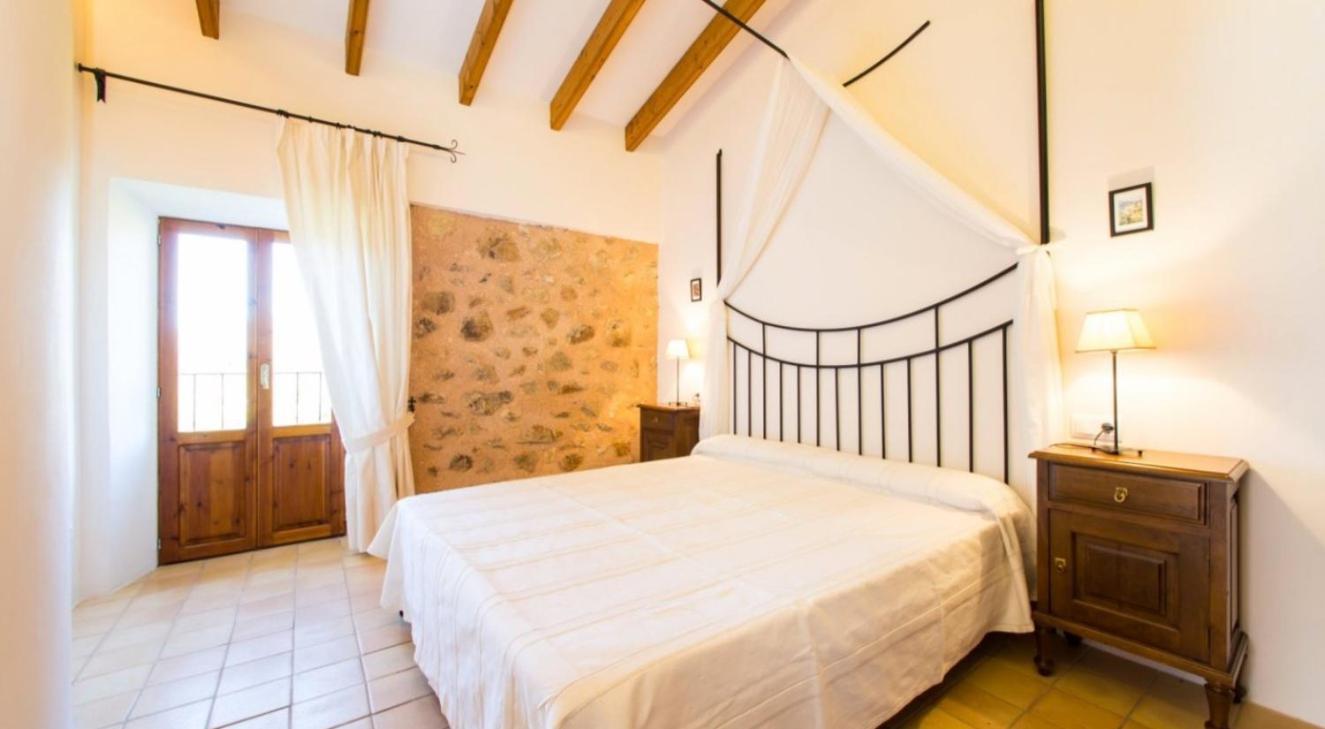 Finca Hotel Ses Cases Noves Sant Llorenc Des Cardassar Exterior photo